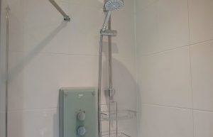 Garden View Room Shower Unit